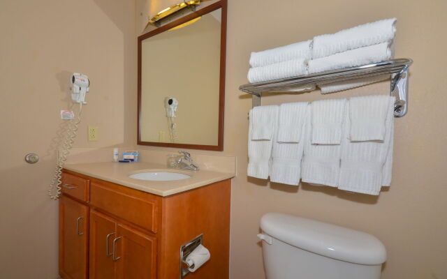 Candlewood Suites Clarksville by IHG