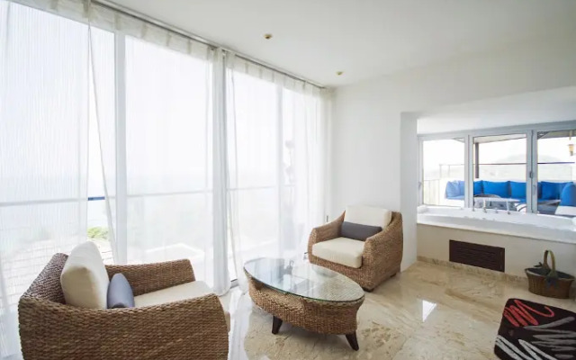 Spacious 5-Bedroom Surin Beach Villa