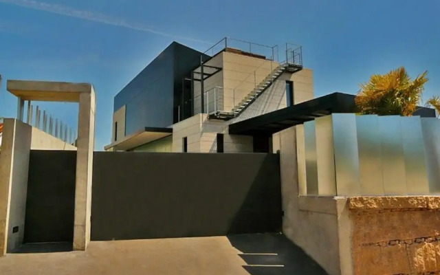 Sanxenxo 101120 5 Bedroom Villa By Mo Rentals