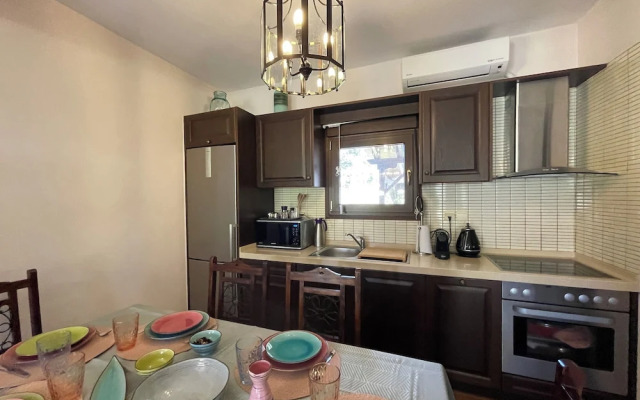 Stylish Maisonette With 3 Bedrooms in Vourvourou, Greece