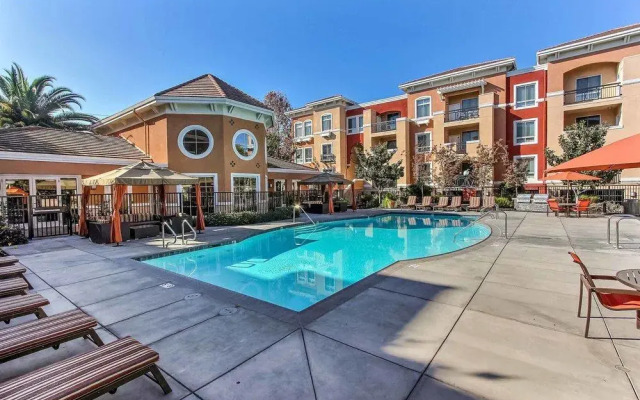 Sunnyvale-Heart of Silicon Valley 2/2