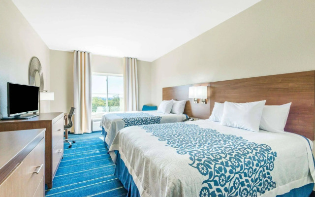 Days Inn by Wyndham Cadiz