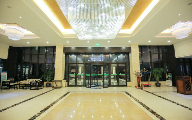 New Knight Royal Hotel Airport and International Resort