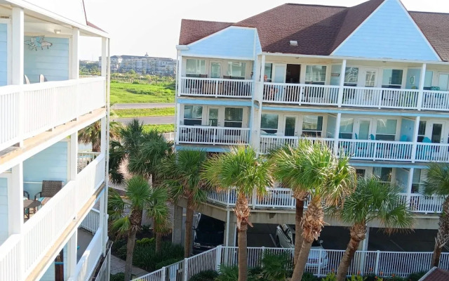 Seascape 1318 in Galveston