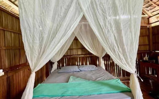 Gibran Dive Guest House