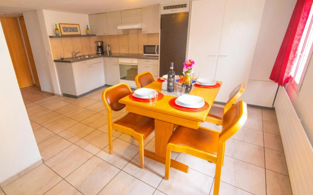 Sunny Day Holiday Apartment