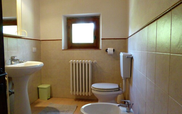 Lovely Holiday Home in Panzano With Swimming Pool