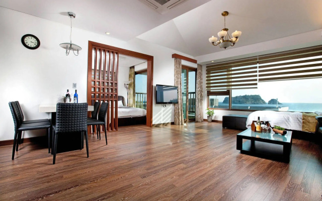T Island Resort