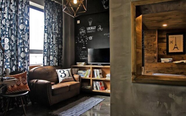 Sanya Time Loft
