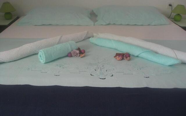 Nikolina Rooms