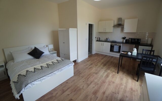 Arbourfield Lodge