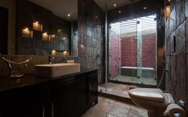 Shivom Villa 12 by Vista Rooms