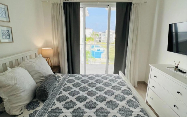 Cozy 1BDR with Pool Golf View at Cana Pearl