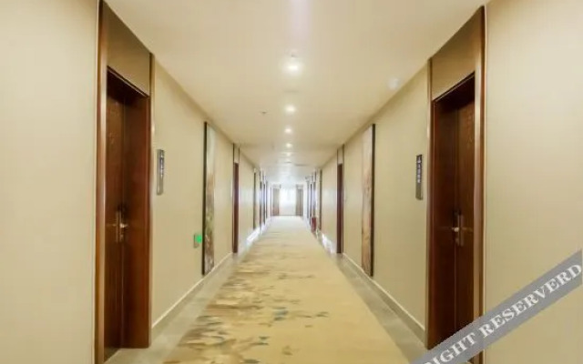 Vienna International Hotel (Liaocheng Development Zone)