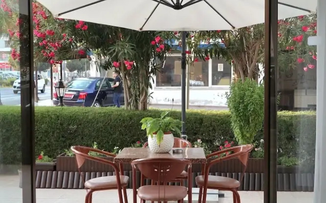 Layiotis Hotel Apartments