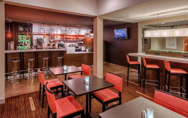 Courtyard by Marriott Reno