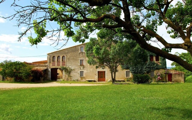 Scenic Mansion in Sant Andreu Salou near Forest