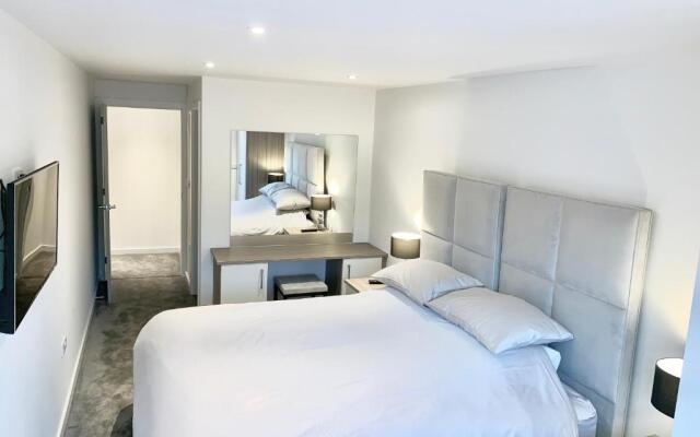 Millstream Mews