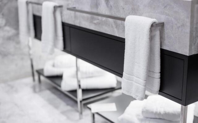 Prado Luxury Hotel