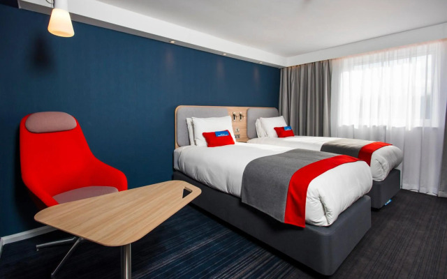 Holiday Inn Express Portsmouth - North by IHG