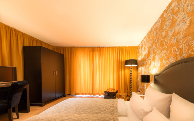 La Mansion Vi Vadi Hotel