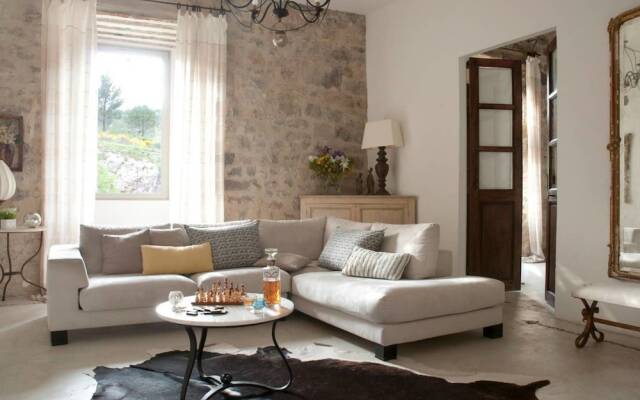 House La France -The Terrace Apartment