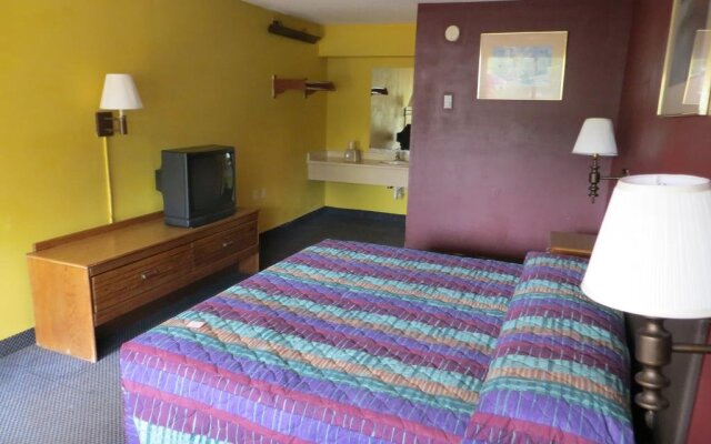 A2C Budget Hotel