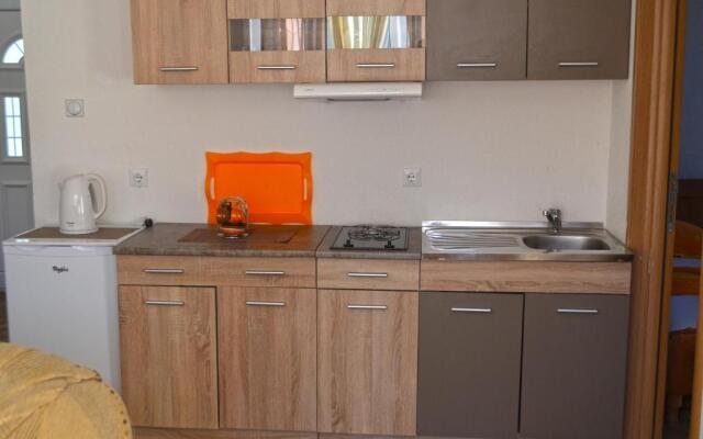 Apartments Eman Resort