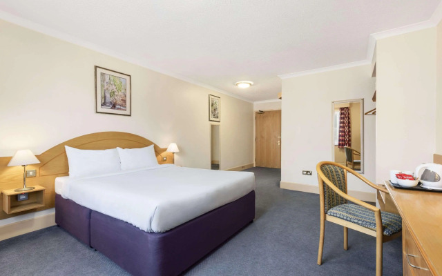 Days Inn Watford Gap