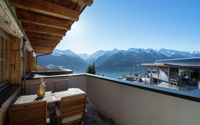 Panorama Chalet 8