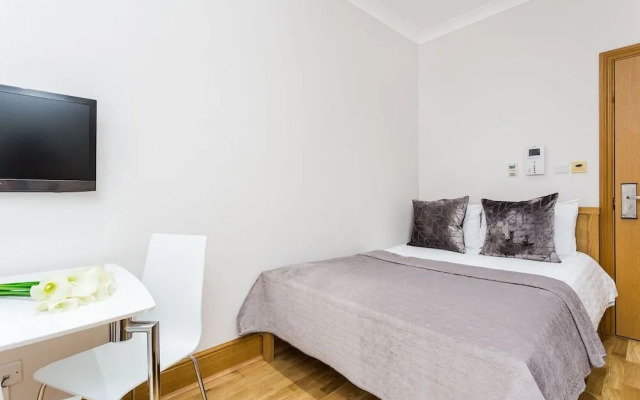 Cleveland Residences Russell Square