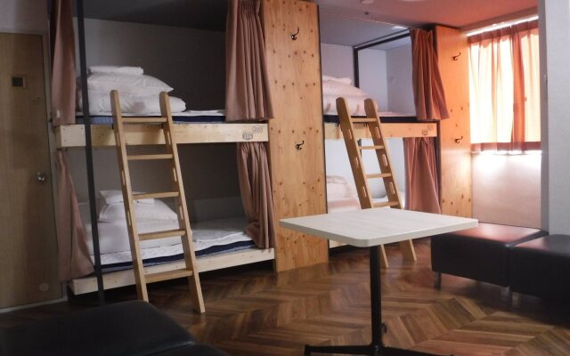 Hostel EAST BLUE Kasai Tokyo