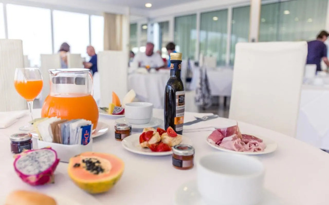 Grand Hotel Costa Brada