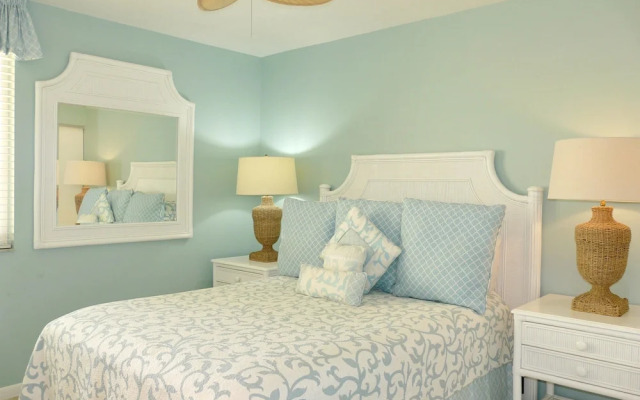 The Apollo on Marco Island