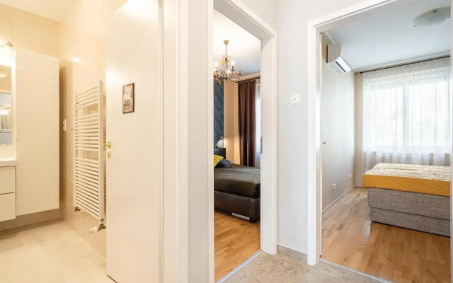 Angel Apartment