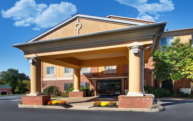 Holiday Inn Express Hotel & Suites Lancaster-Lititz, an IHG Hotel