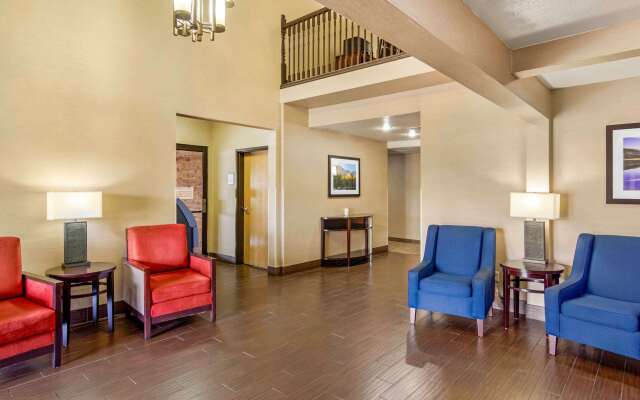 Comfort Inn & Suites Greeley