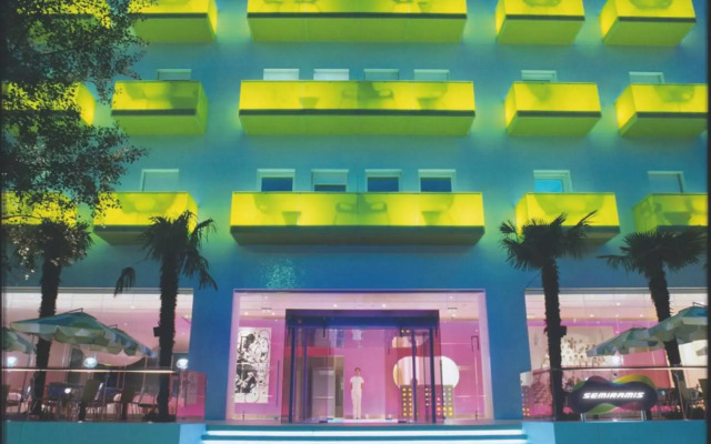 Semiramis Hotel