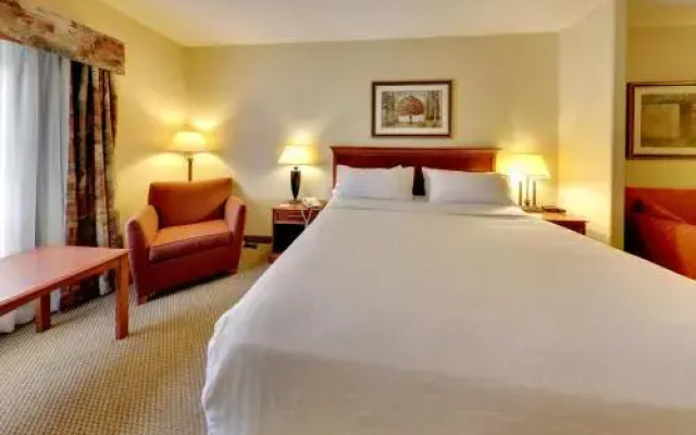 Holiday Inn Express Edmonton-International Airport