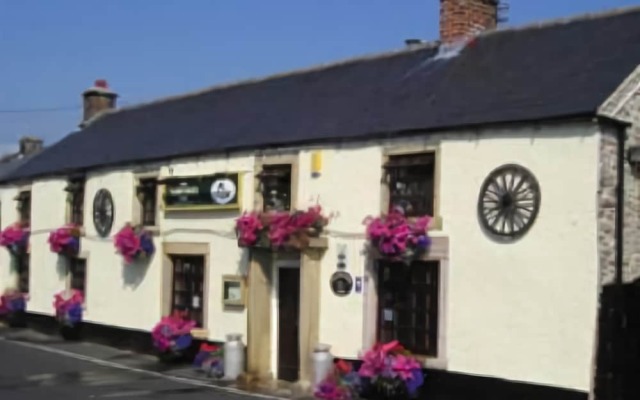 The Farmyard Inn