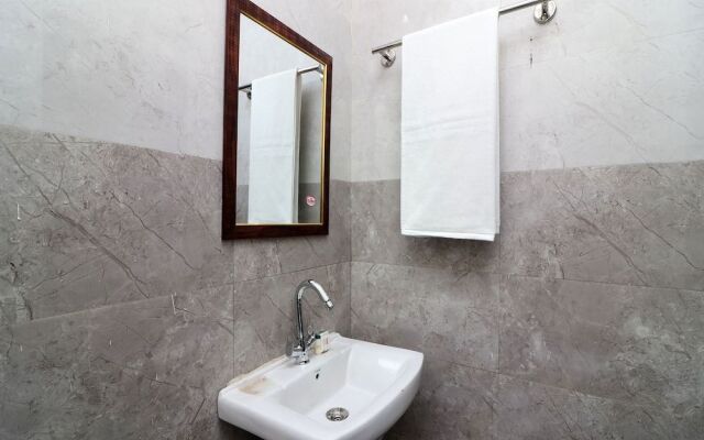 OYO 22605 Hotel Redstone