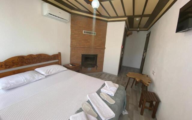 Şirince Larin Otel