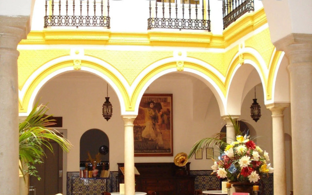 Hotel Abanico Casa Palacio