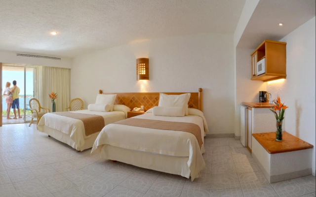 Sunset Royal Beach Resort - All Inclusive