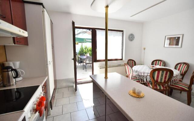 Villa Mina Kladovo, entire charming house with 5 bedrooms