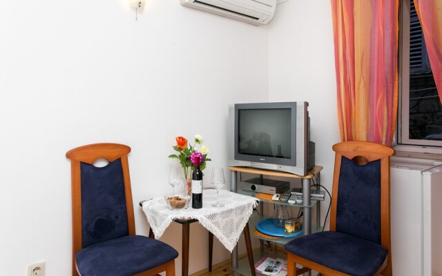 Rooms Fausta Old Town
