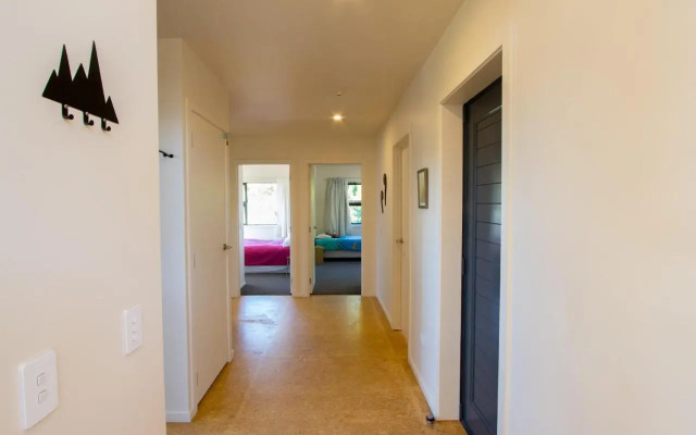 Tapu Bay Treasure - Kaiteriteri Holiday Home