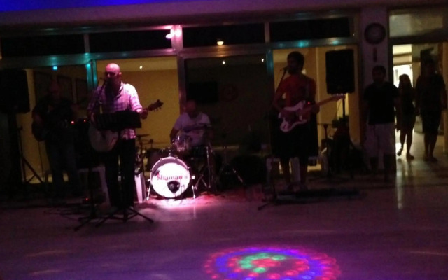 Rubi Hotel