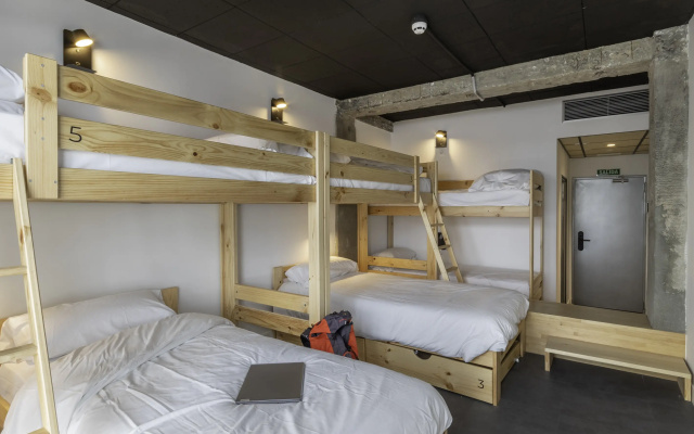 Ekoos , Bilbao Eko Hostel