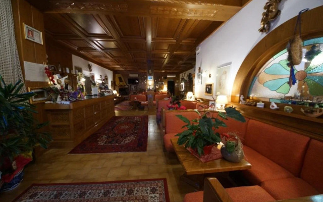 Hotel Alpi